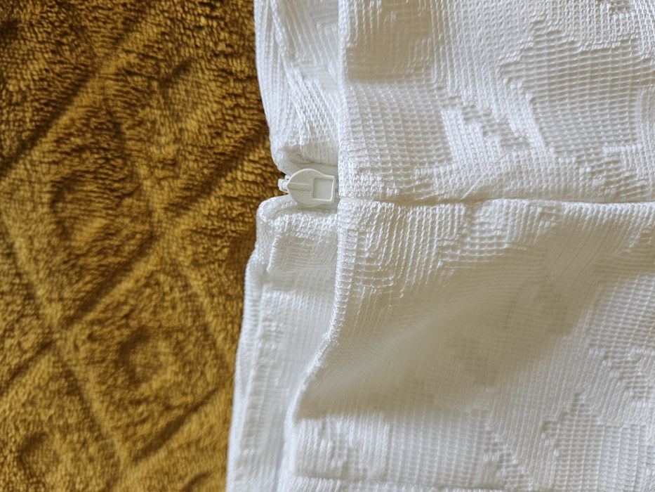 Pantaloni scurți albi vară
