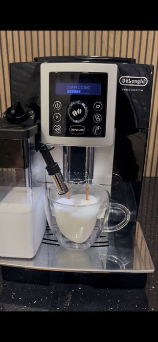 Delonghi Cappuccino ECAM 23.463.B - Перфектно състояние с гаранция!