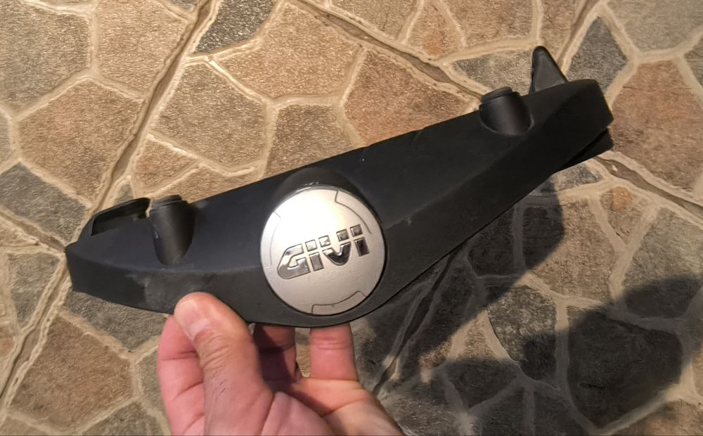 Placa Givi suport topcase originala