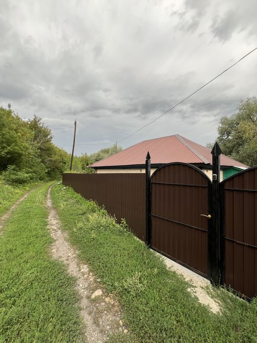 Продам дом в посёлке Глубокое