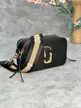 Genti Marc Jacobs noi