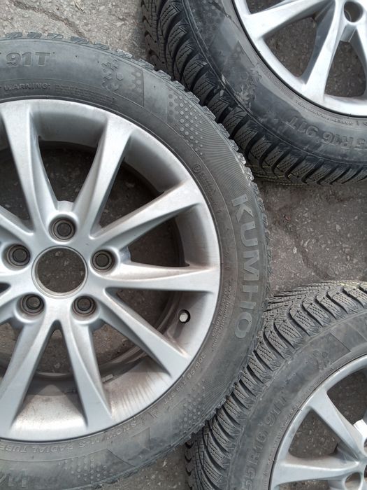 Джанти с гуми Kumho за Хонда 205/55/16