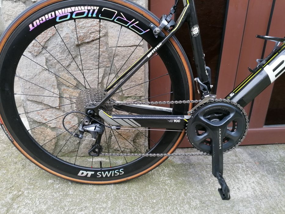Шосеен BMC Carbon 6,8кг.Shimano Ultegra