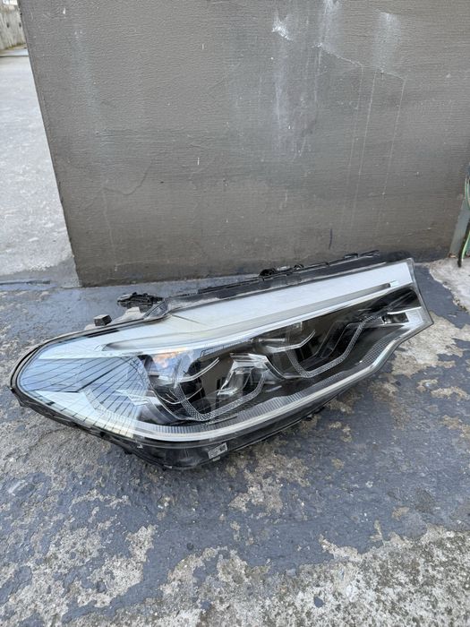 Оборудван Бмв г30 адаптив лед фар десен оборудван