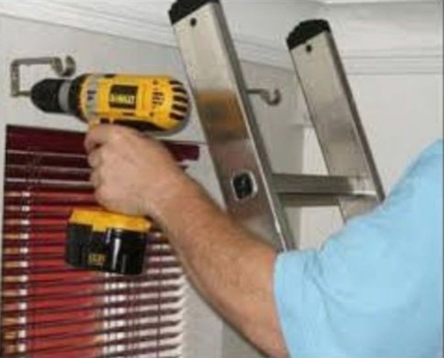 Не дорого. Навеска гардин. Навеска карниз. Навеска люстр и т.д. Kasp