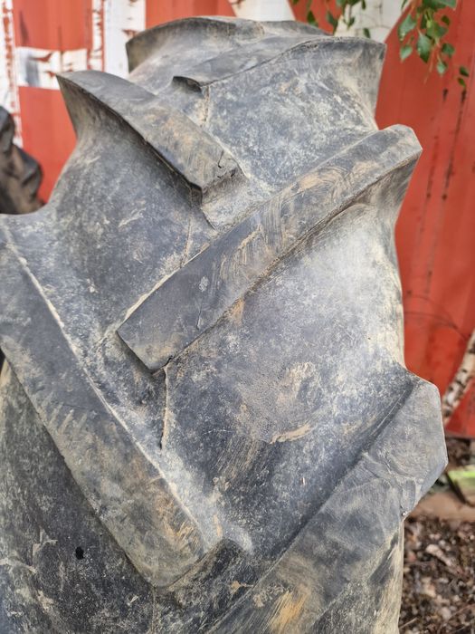 Anvelopă 14.9-24 marca Stomil