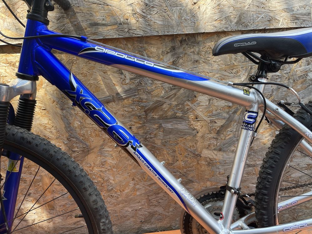 Bicicleta apollo  roti 26” frana pe disc cadru aluminiu