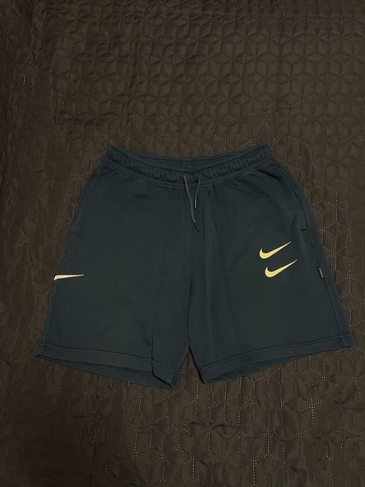 Къси гащи на Nike