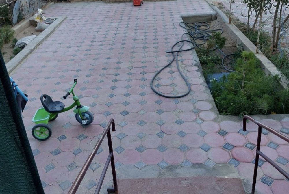 Срочно квартира сотилади