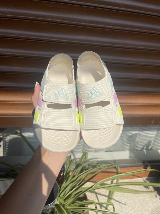 Сандали Adidas 26 номер