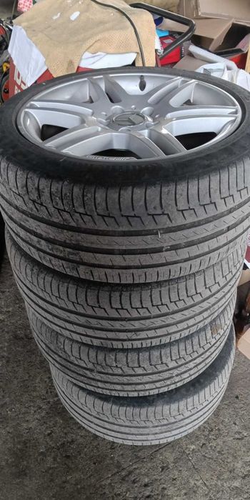 Продават се джанти Мерцедес