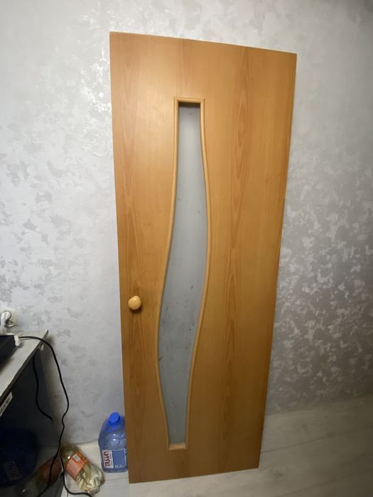 Продам дверь
