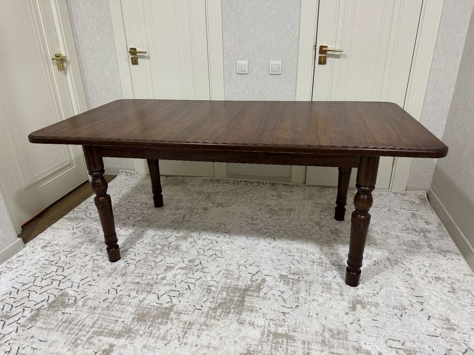 Продается стол/хонтахта