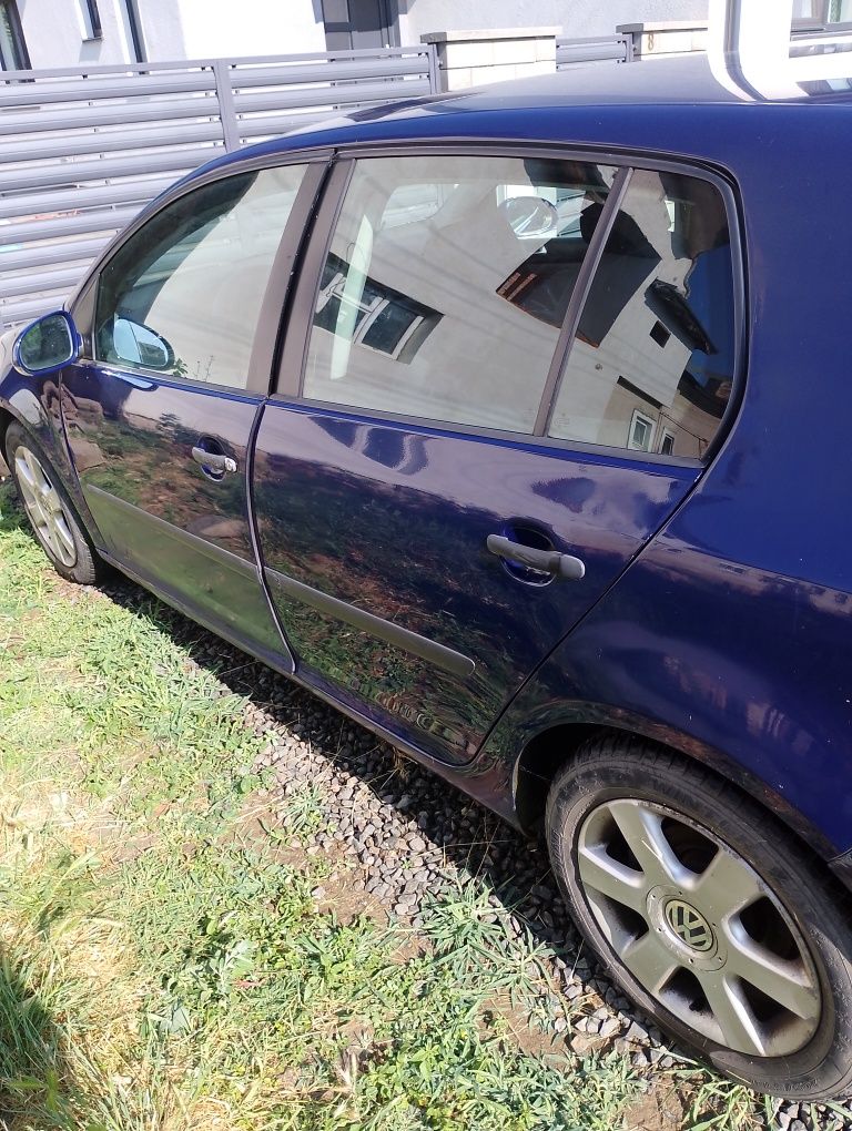 Autoturism de vanzare