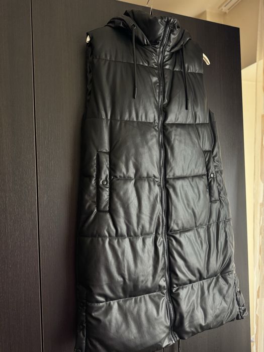 Vesta lunga de piele