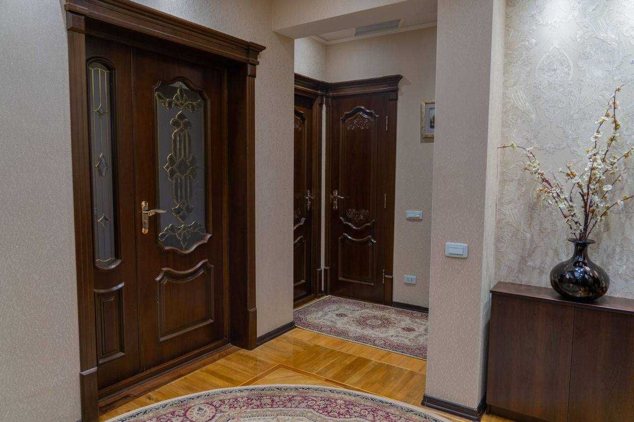 Сдается 2х квартира в чиланзарском районе метро Новза