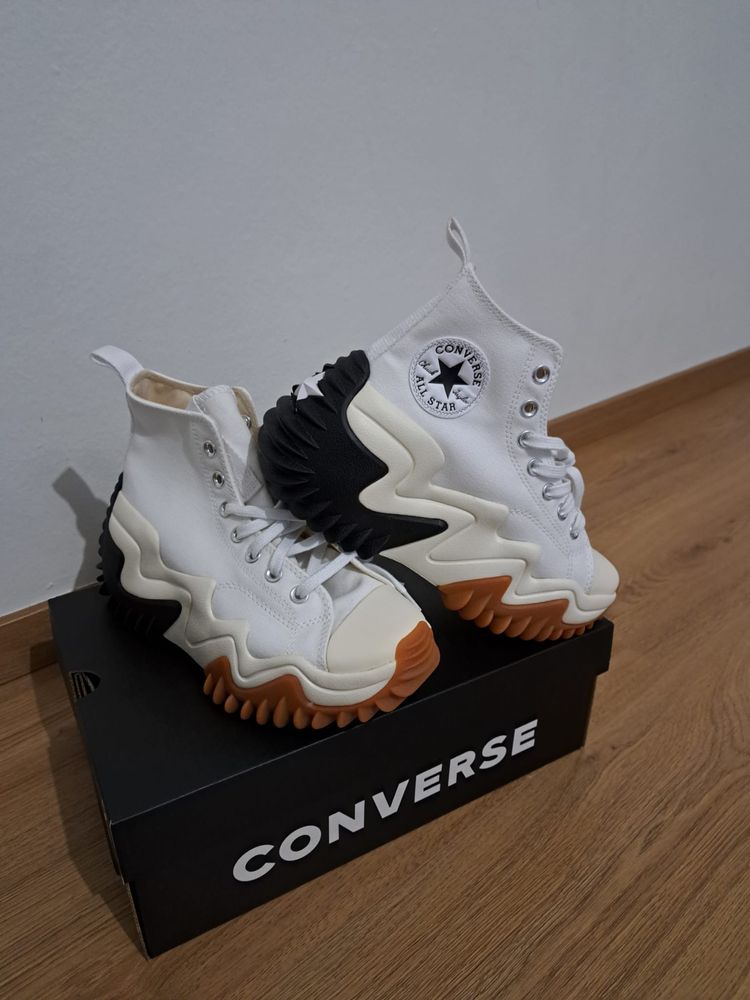 Converse Run Star Motion CX Platform