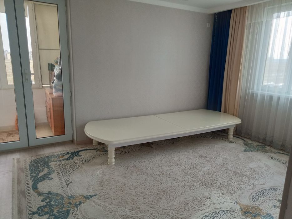 Продам стол 50 000т.