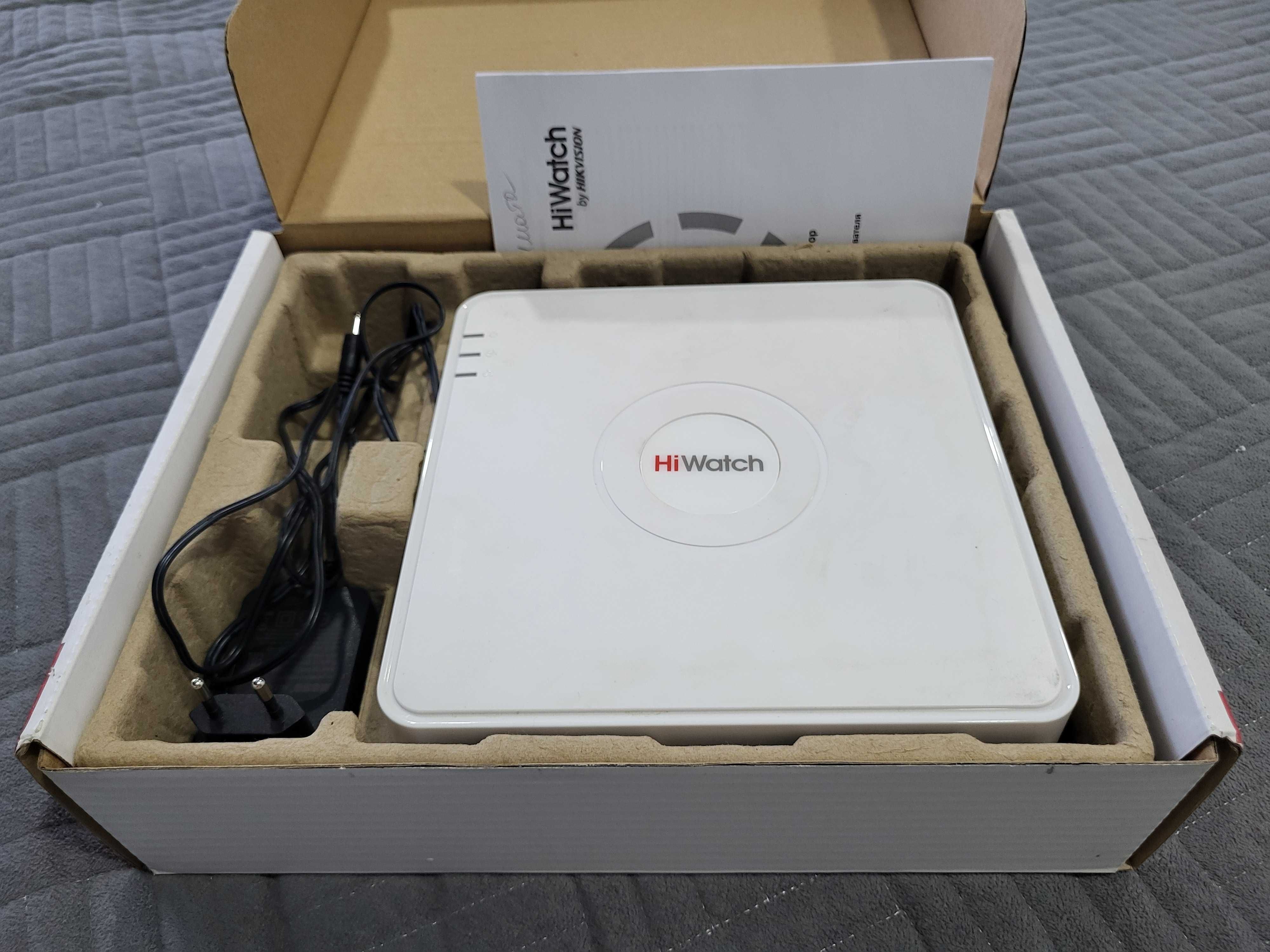 Сетевой видеорегистратор HiWatch DS-N204(B)
