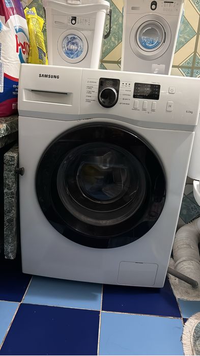 Продам стиральную машинку
