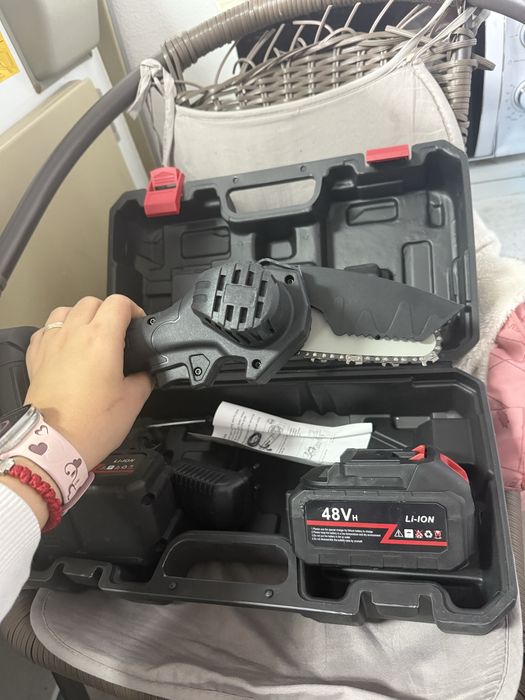 Малка резачка електрическа