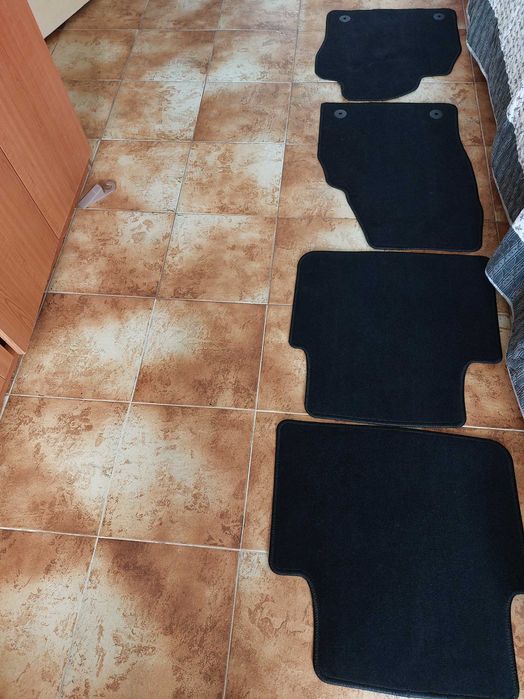 Оригинални стелки за Skoda Scala