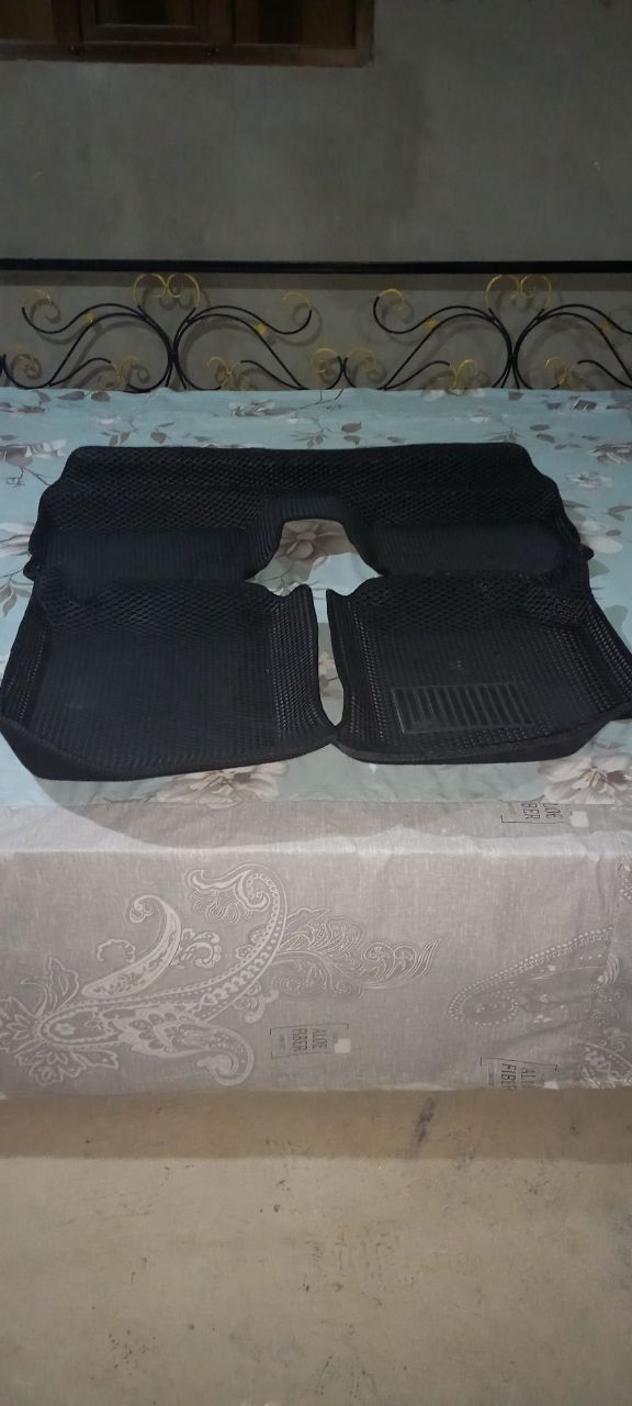 Nexia 3 bar, polik, dvornik