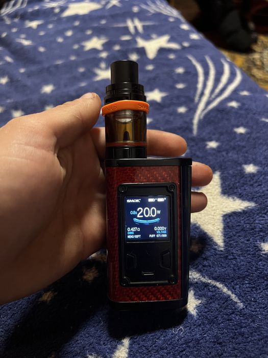 Vand țigara elecronica smok majestik