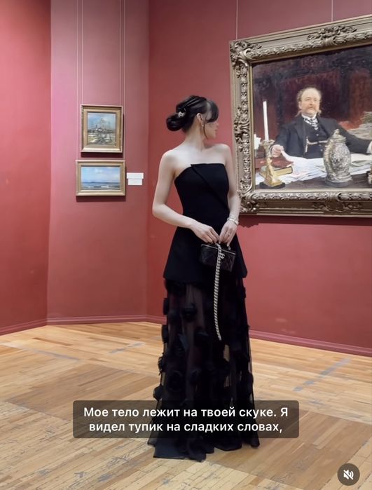 Продам красивое платья в отличном состоянии