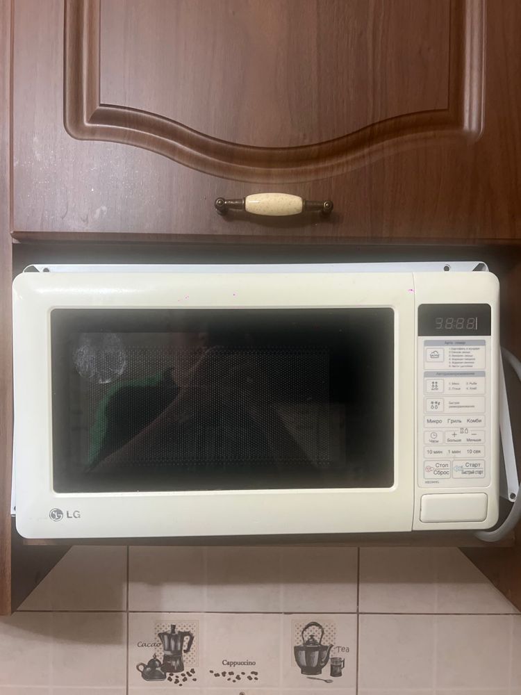 Продам микроволновую печь