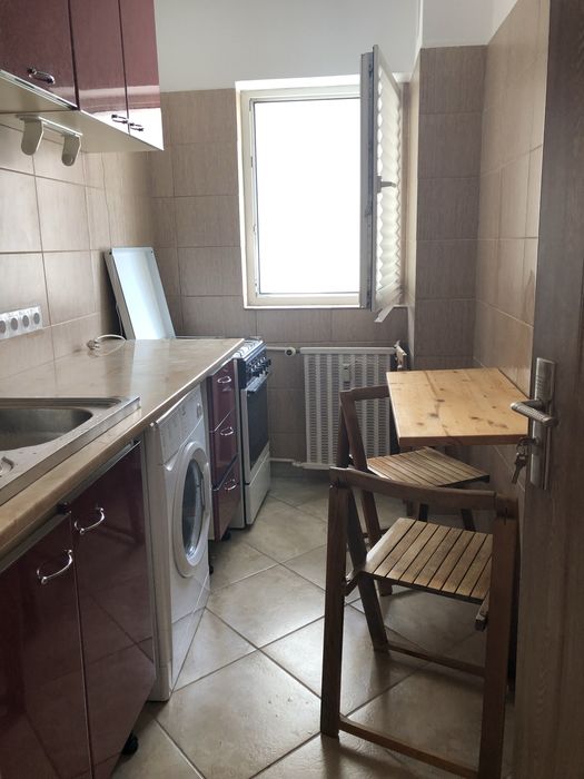 Inchriez Garsoniera Mosilor - Blvd Eminescu