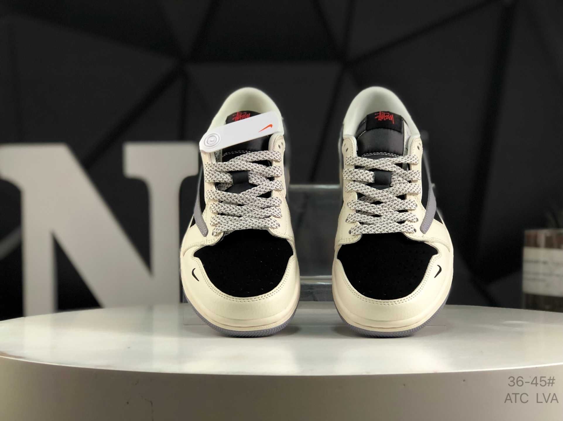 Jordan 1 Fragment x Travis Scott Nike