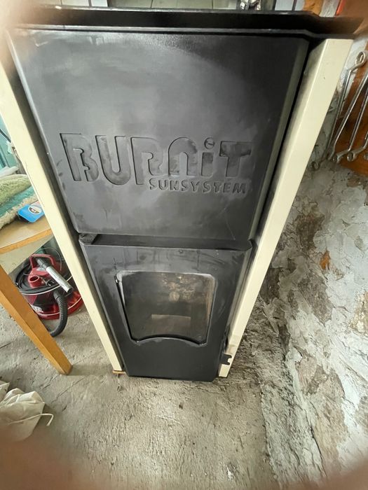 Продавам прелетна камина