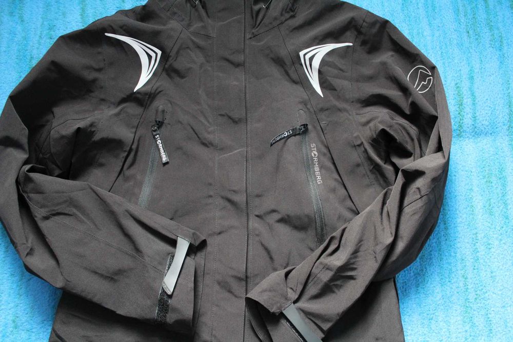 Jacheta Stormberg S-M si buza Carhartt M
