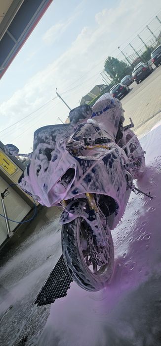 Yamaha R1 BigBang 2014