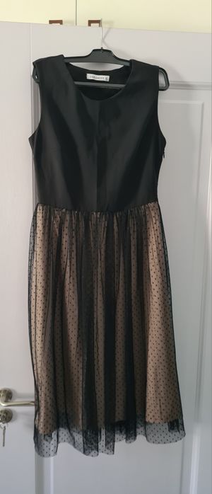 Rochie pentru diferite ocazii - cu tot cu sacou .