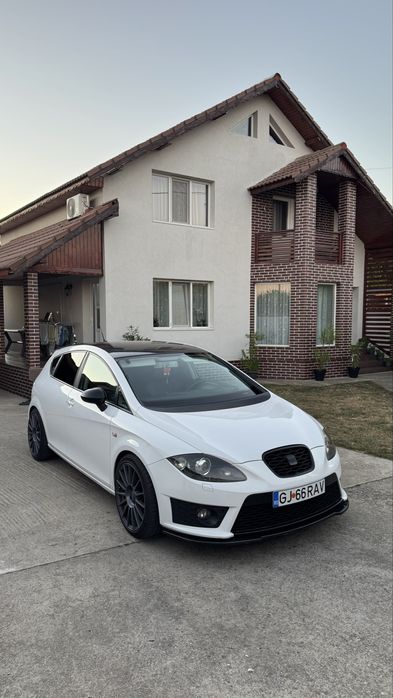 Vând Seat Leon FR