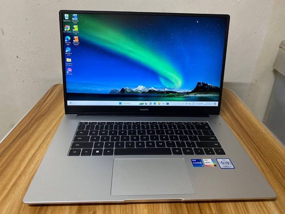 Laptop Huawei Matebook D15 i5-1135g7, 512GB SSD