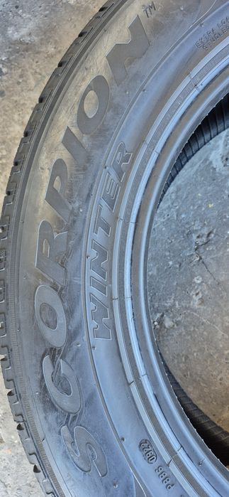 4 anvelope iarna Pirelli 235/65/19,dot 2022.Pretul este pe bucata