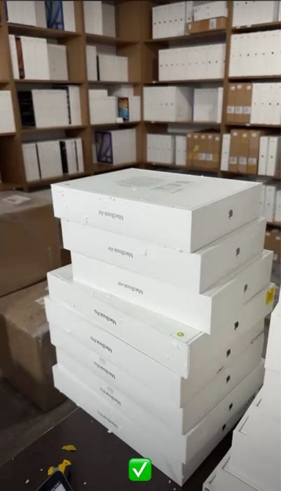 i-Stores | Apple Macbook Air | Pro 13"14"16 M2 | M3 | M4 256/512Gb\1Tb