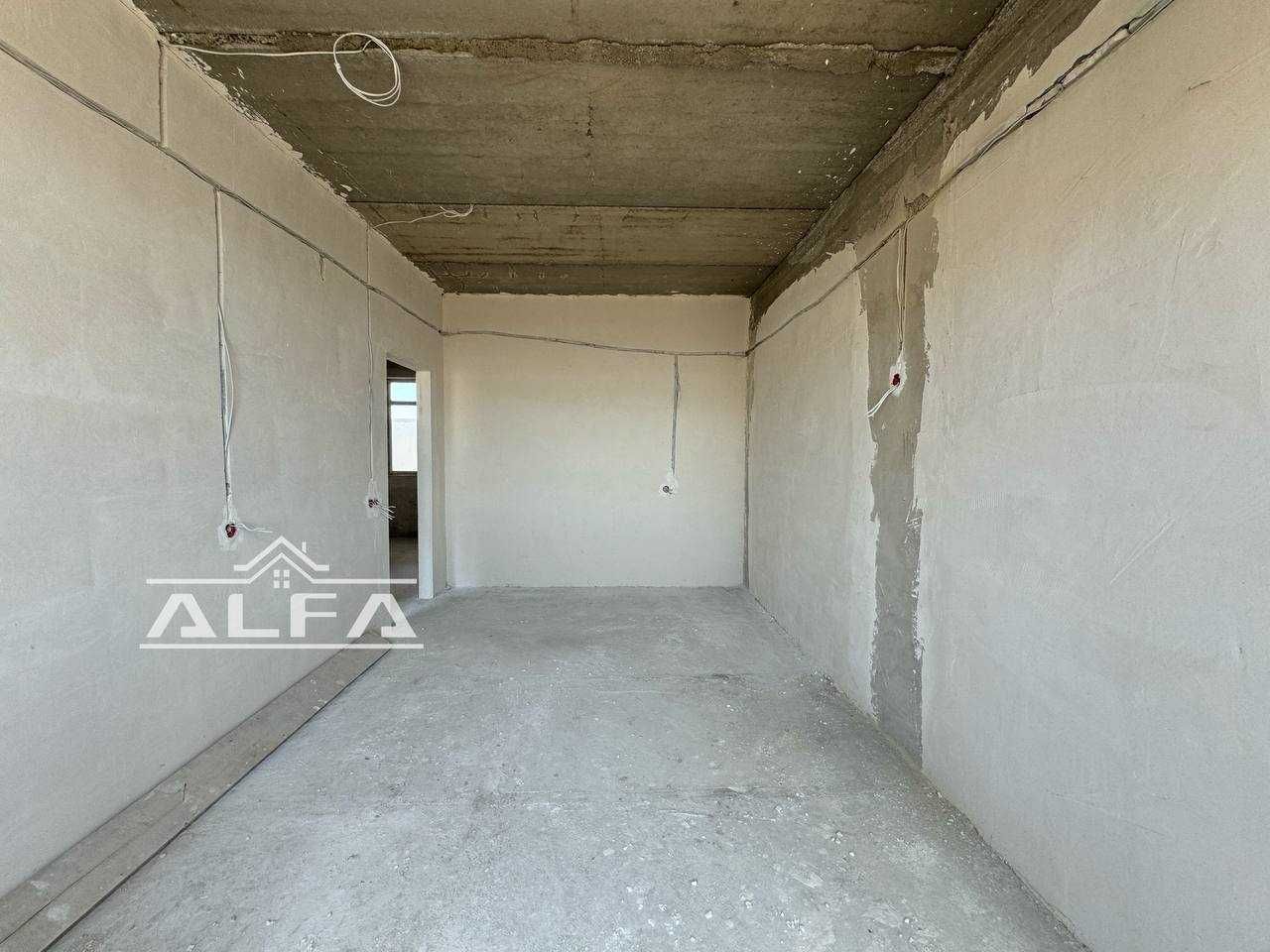 3 xonali 100m2+penthaus 6-qavat.6-qavatli yangi gʻishtli dom sotiladi.