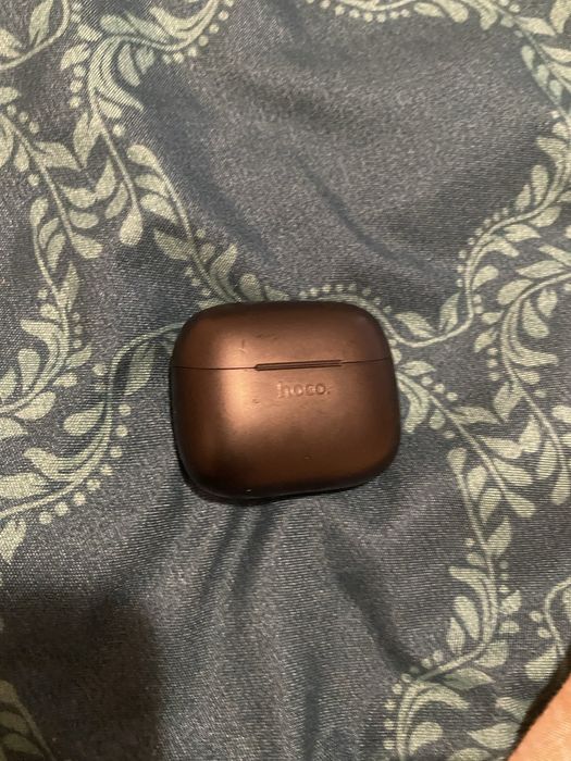 Vand 2 perechi de casti gaming si telefon