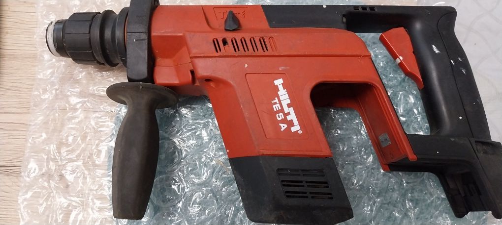 Акумулаторен перфоратор Hilti TE 5 A.