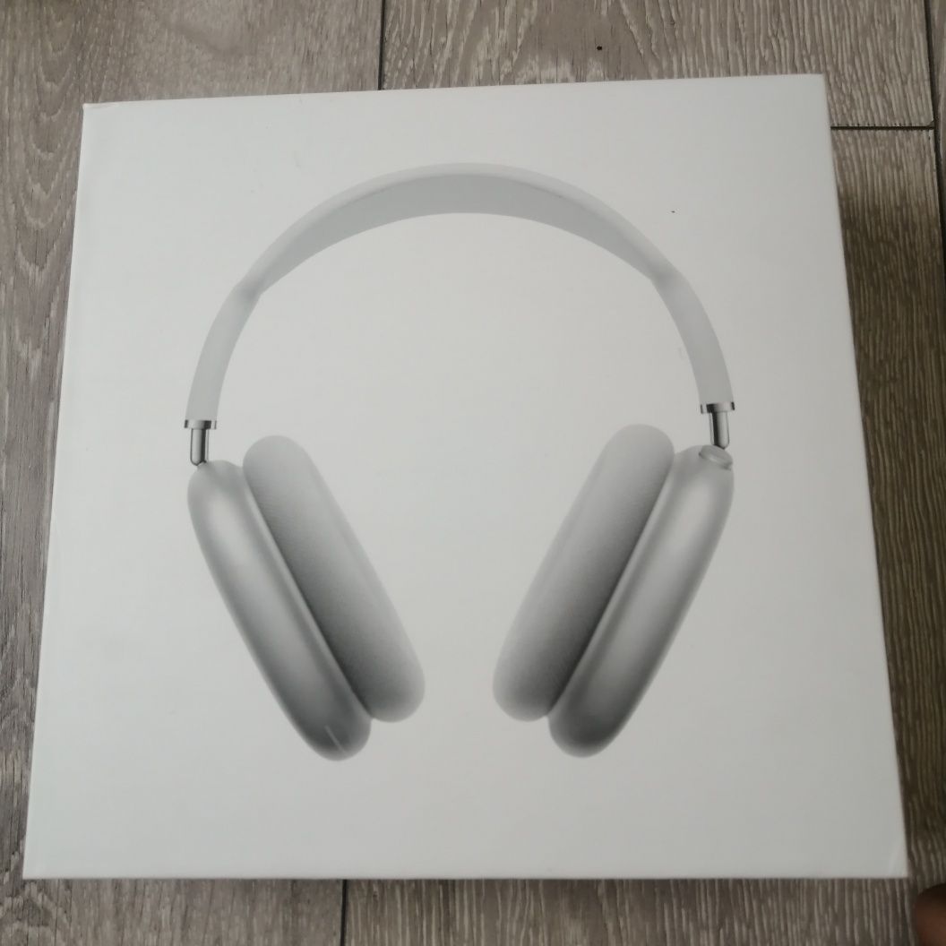 Airpods Max б/у отличном состояние