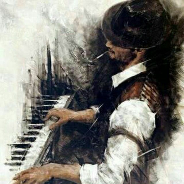 Nastroyka fortepiano ROYAL , Pianino