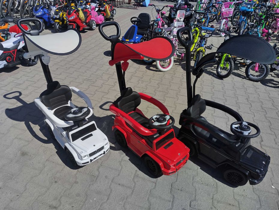 MERCEDES Кола за яздене с дръжка и сенник Mercedes-benz G350d