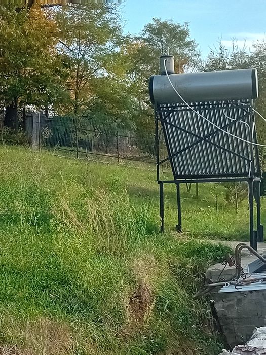 Casă de vânzare!