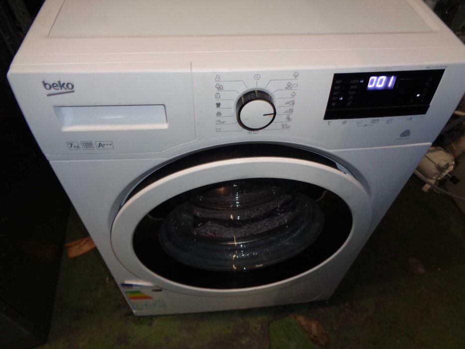 masina de spalat slim BEKO