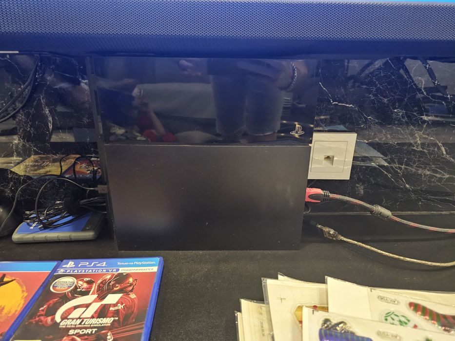 Playstation 4 (500 гб ,) + VR + джойстики