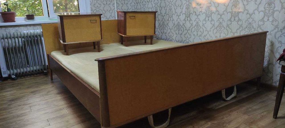 Продается спальные гарнитуры в хорошем состоянии производство Болгарии